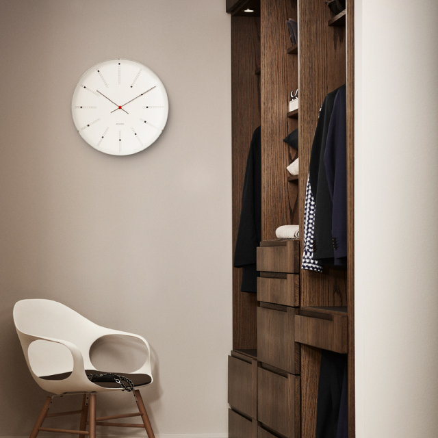 ARNE JACOBSEN（アルネ ヤコブセン）Wall Clock Bankers Whiteウォール