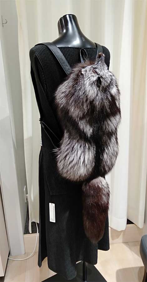 楽天市場】毛皮バッグ 赤キツネ フォックス ファー リュックfur bag