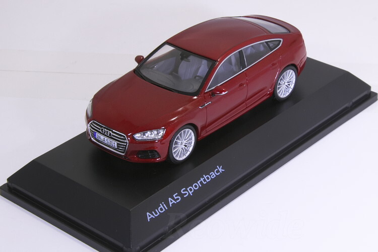 楽天市場】AUDI特注 1/43 アウディ Q5 スポーツバック (ホワイト) 2025