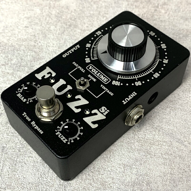 楽天市場】King Tone Guitar miniFUZZ V2 (Black Panel) : STARROW