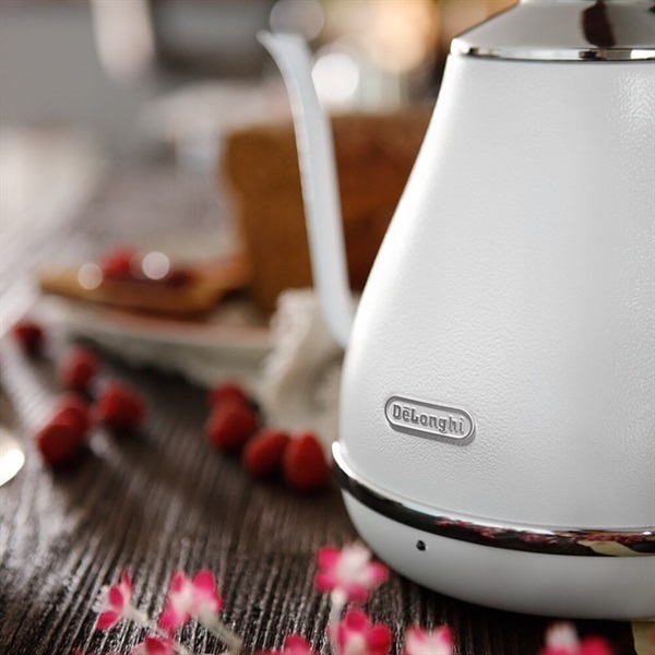 De'Longhi(デロンギ)アイコナ 温度設定機能付き電気カフェケトル