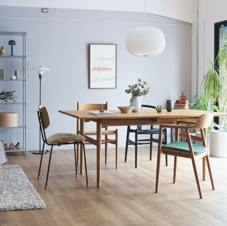 CH327 ダイニングテーブル (サイズ190cm 樹種 / 塗装オーク材