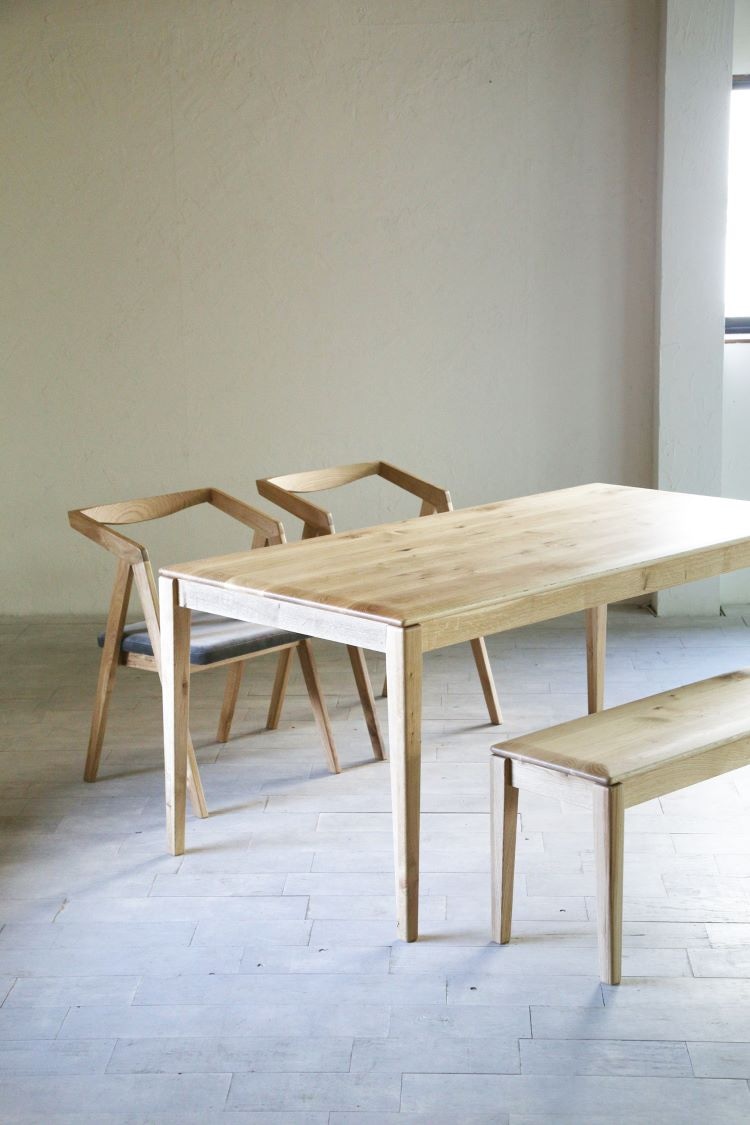 レニス ダイニングテーブル (樹種コナラ 幅140cm 奥行70cm