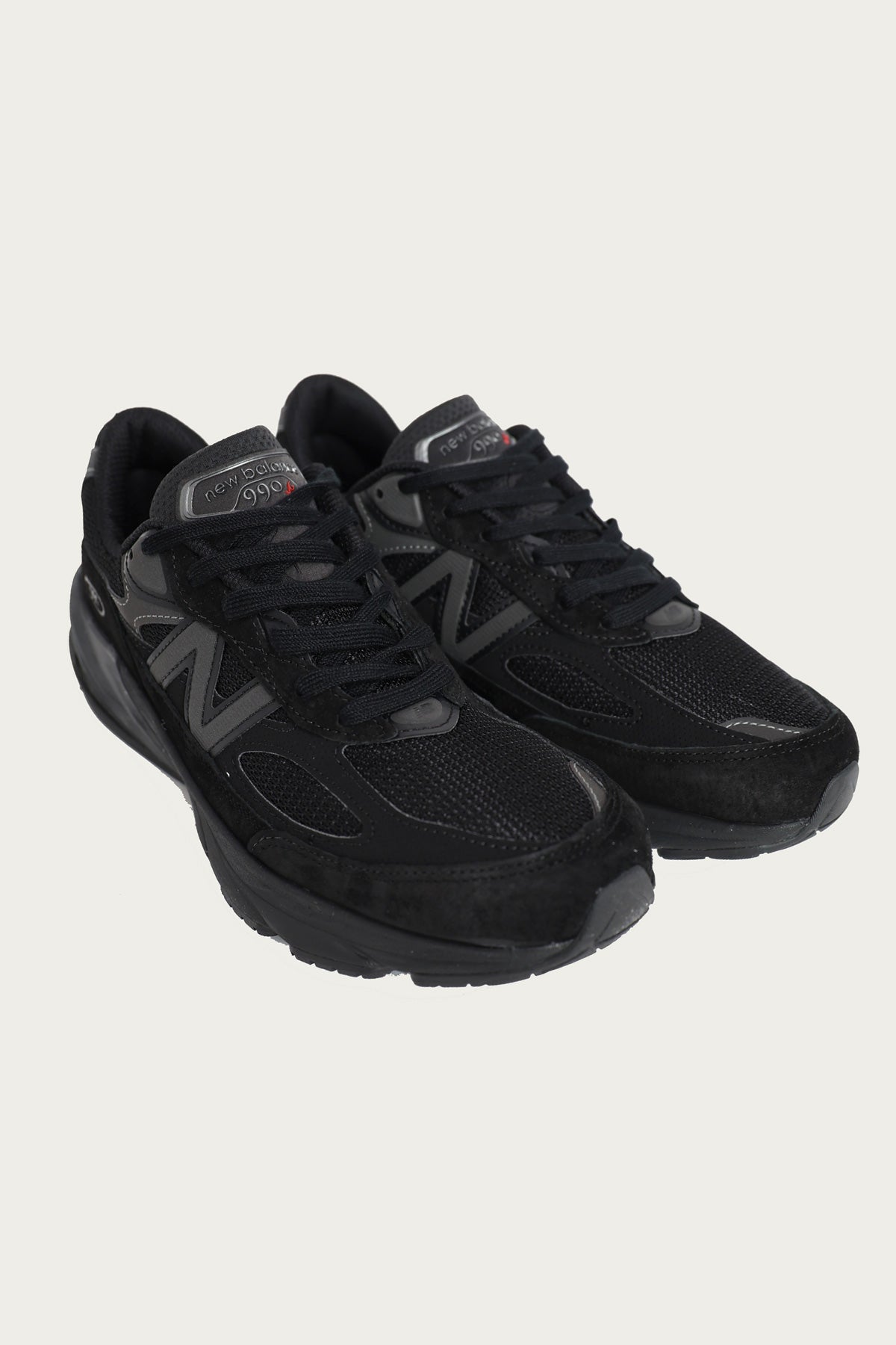 New Balance 990v6 | Black/Black | Canoe Club