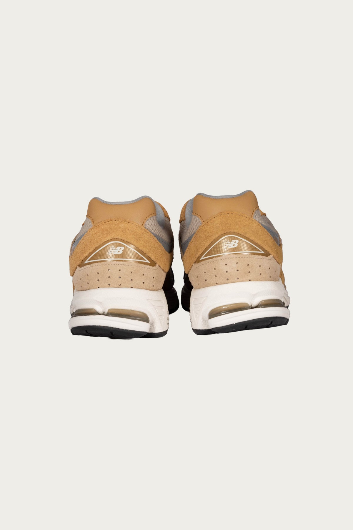 New Balance 2002R | Beige/Beige | Canoe Club