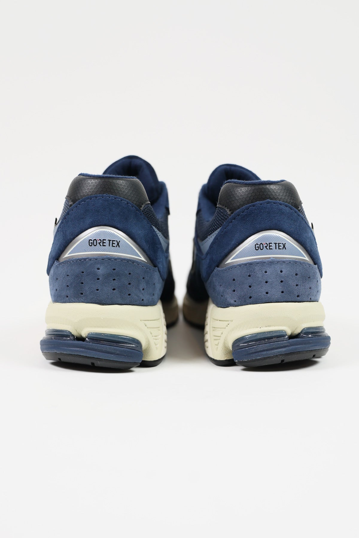 New Balance 2002R | Navy/Arctic Grey | Canoe Club