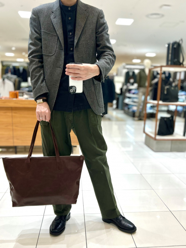 冬の装いに大切な鞄を選ぶ / SACCHETTO4 (サケット4) | ガンゾ | 大丸