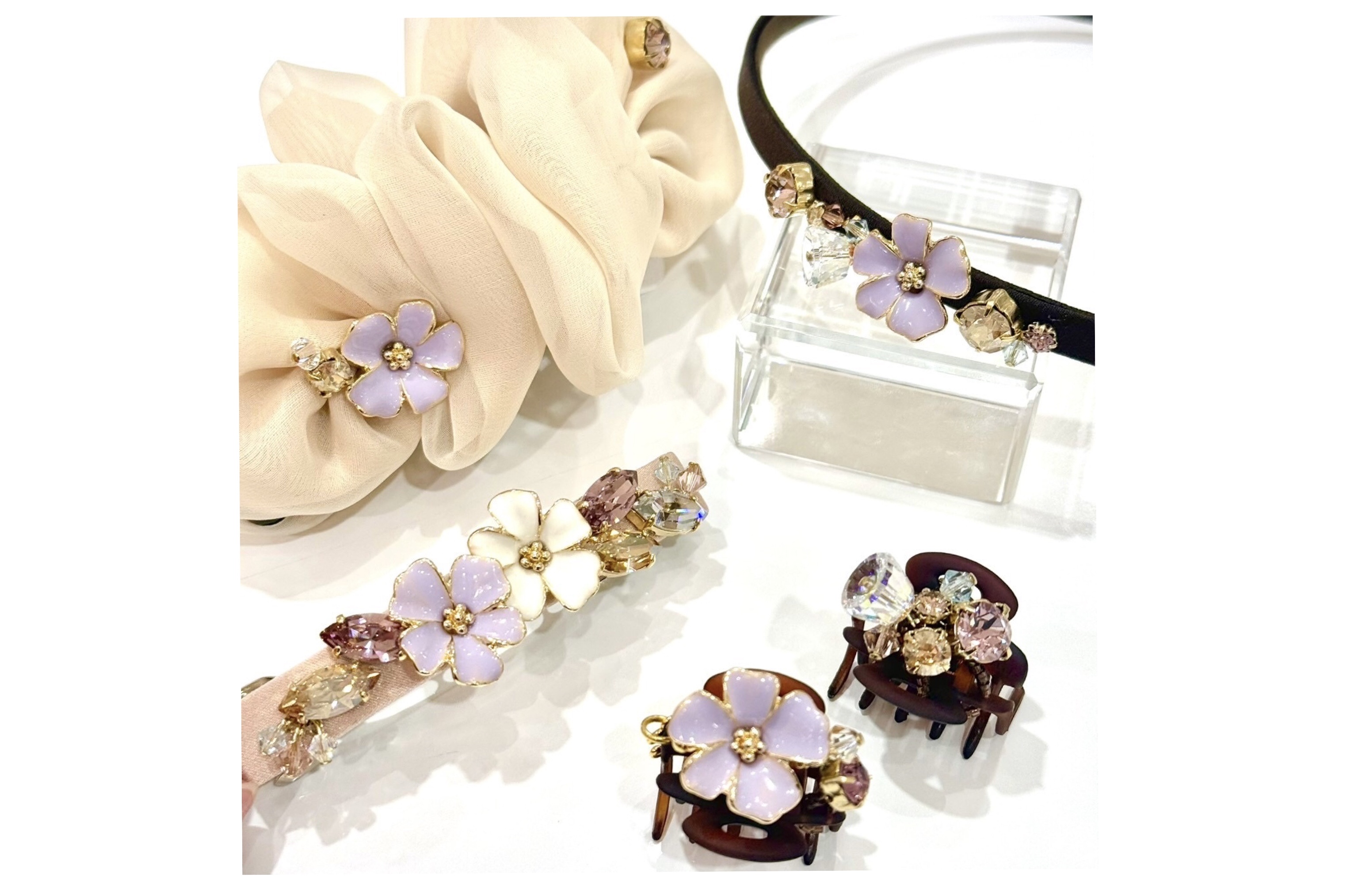 ヘアアクセサリーで春を先取りしませんか❓🌸 | コンプレックス ビズ