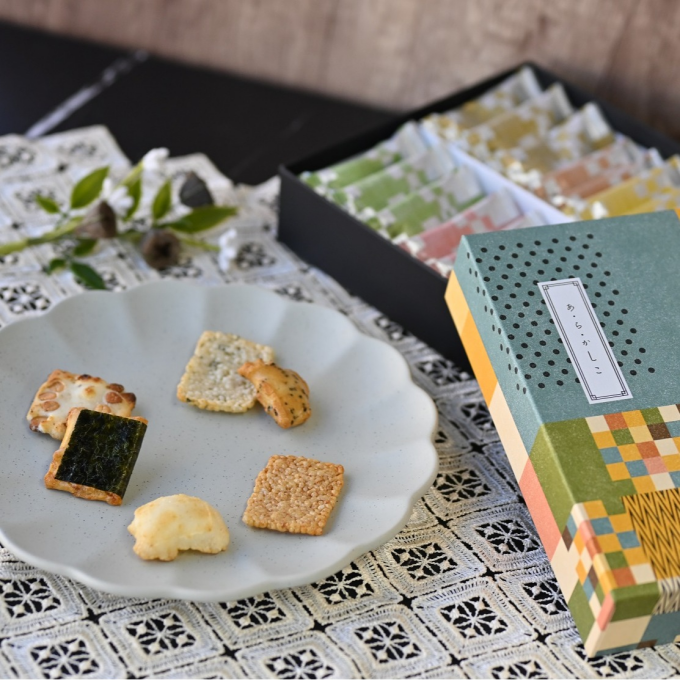 ほっと一息🎵あ•ら•かしこ | 赤坂柿山 | 大丸東京店公式 SHOP BLOG