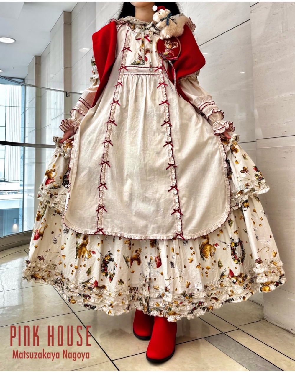 ウィンターフォレストトリートプリントロングワンピース*〜 | ピンク