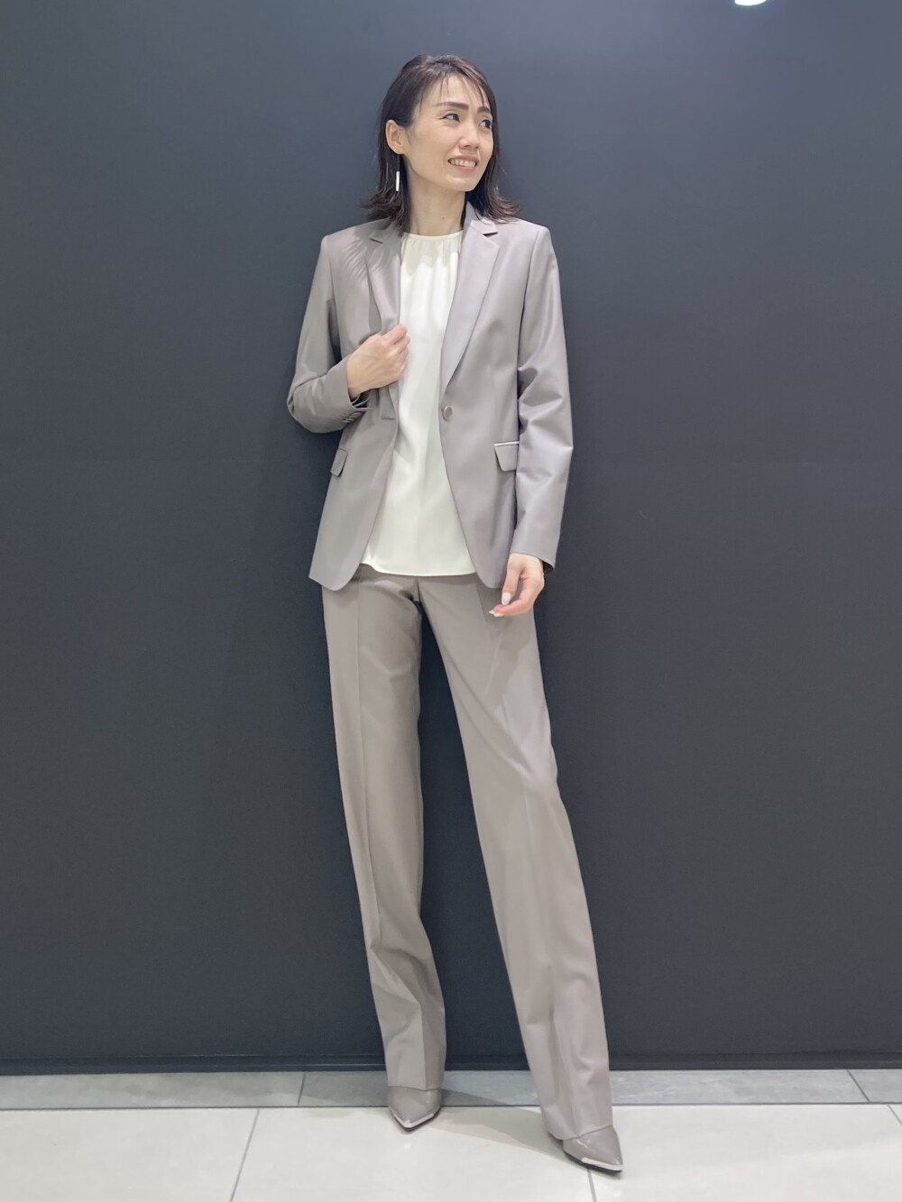 ビジネススーツスタイリング③ | セオリーリュクス | 大丸札幌店公式