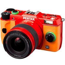 ペンタックス Q10 ズームレンズキット シルバー | ミラーレス一眼