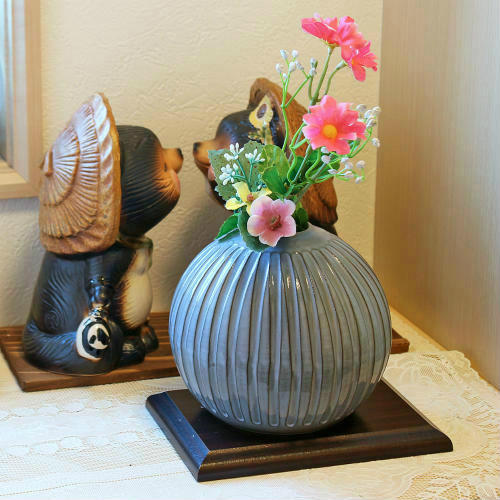 信楽焼 花瓶 灰釉 彫り 丸 5号 おしゃれ 一輪挿し 小さい 花入 北欧