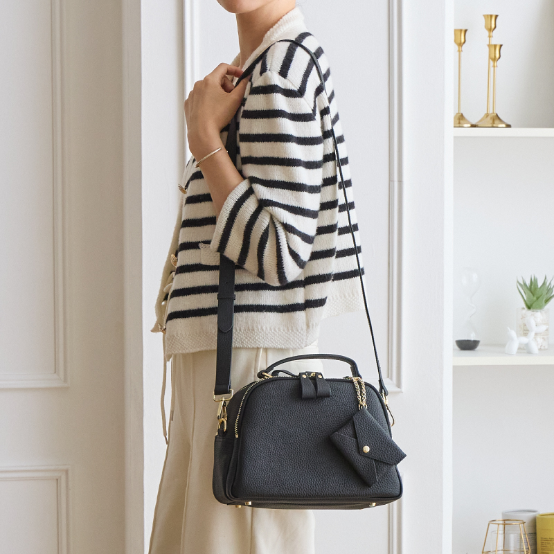 LASIEM（ラシエム） ショルダーバッグ レディース 本革 軽量 ミニ