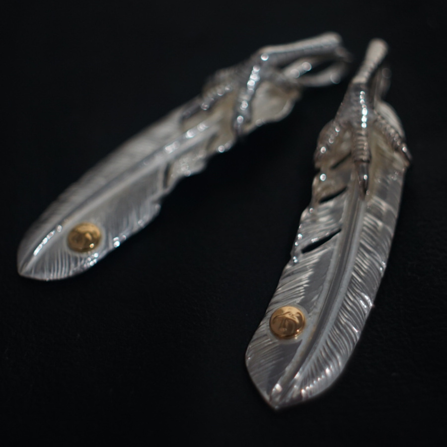 18金SVOLDイボメタル付 銀爪特大フェザー 18金 銀爪メタル付特大