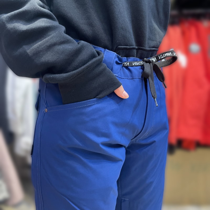 NIKITA（ニキータ） 【スノボウェア上下セット】NIKITA レディース