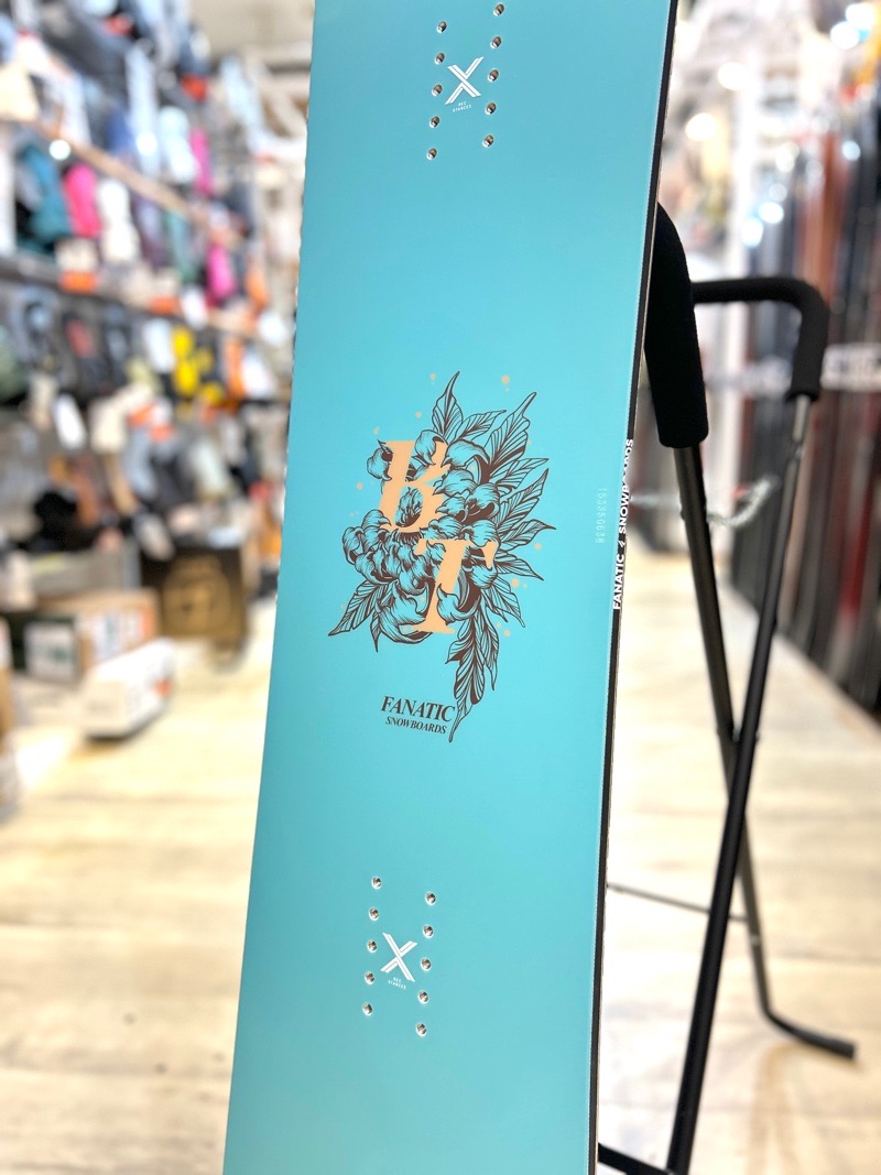 50％OFF 【即納】 メンズ スノーボード 板 型落ち FANATIC BT 150cm 23