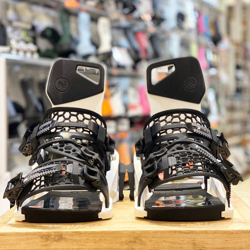 25-26 NIDECKER OG-SUPERMATIC カラー:WHITE Mサイズ ナイデッカー