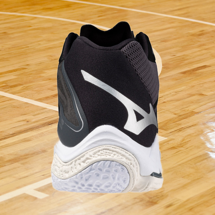 MIZUNO（ミズノ） バレーボールシューズ ウエーブライトニング Z8 MID