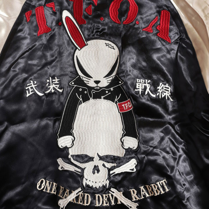 CROWS（クローズ） WORST T.F.O.A RABBIT リバーシブルスカジャン CRJK