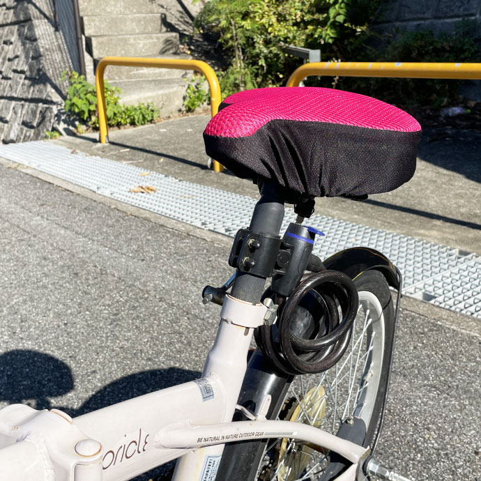 自転車サドルカバー クッション ピンク メッシュ素材 通気性抜群