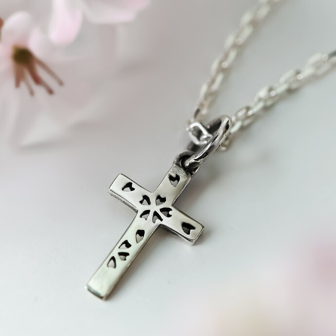Binich（ビニッチ） 桜 クロス ネックレス 十字架 ペンダント シルバー