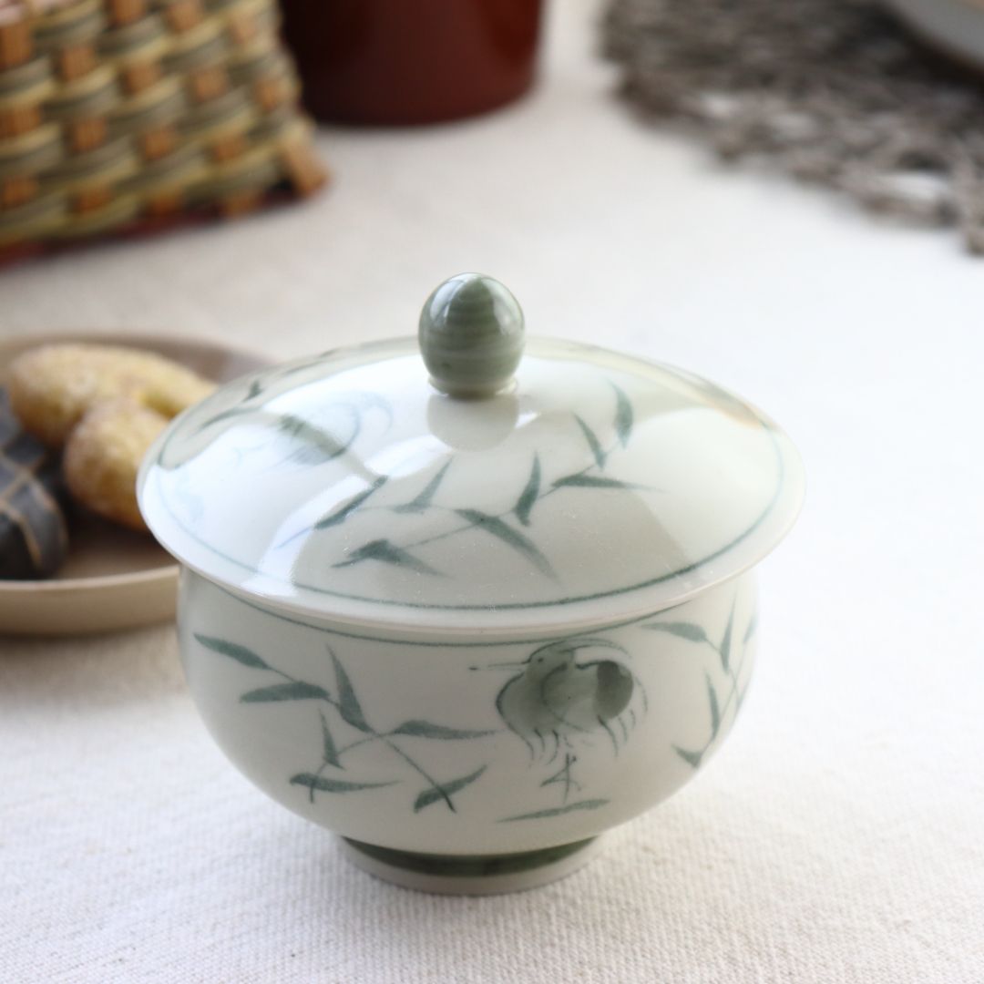 有田焼 蓋付き湯呑み 鳥 日本製 美濃焼 瀬戸焼 和食器 和風 湯のみ 蓋