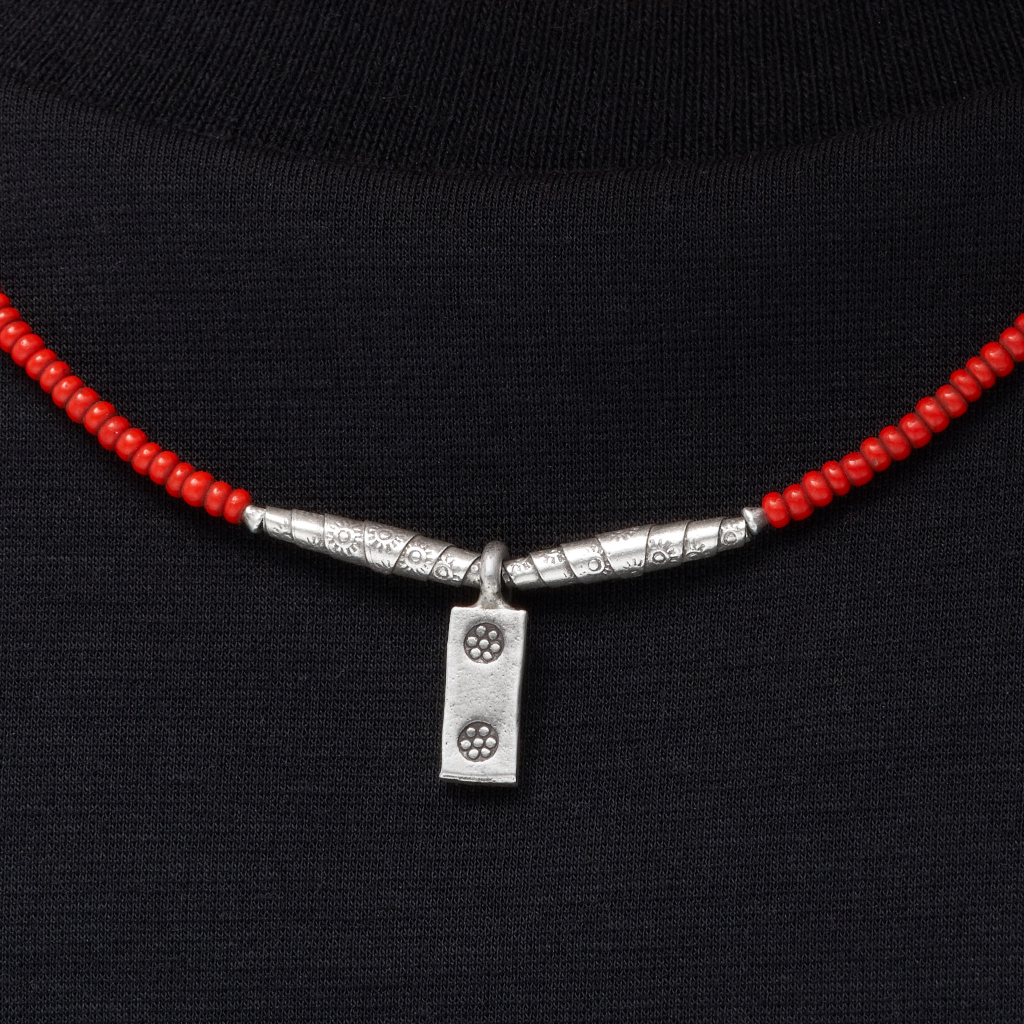 カレン 族 シルバー チベット系民族 アンティークビーズ 赤 ネックレス