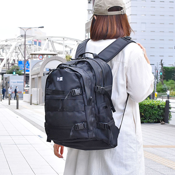 NEW ERA（ニューエラ） バッグ キャリアパック 約35L メンズ