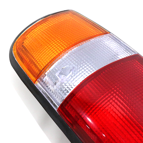 テールランプ トヨタ ランクル ランドクルーザー 80 81 FJ80G FZJ80G