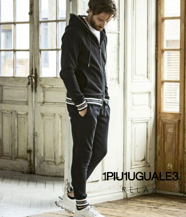 1PIU1UGUALE3 RELAX セットアップ メンズ スウェット ラインストーン