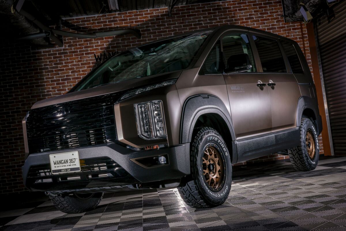 WANGAN357 CV1W デリカ D:5 D5 後期 オーバーフェンダー フェンダー