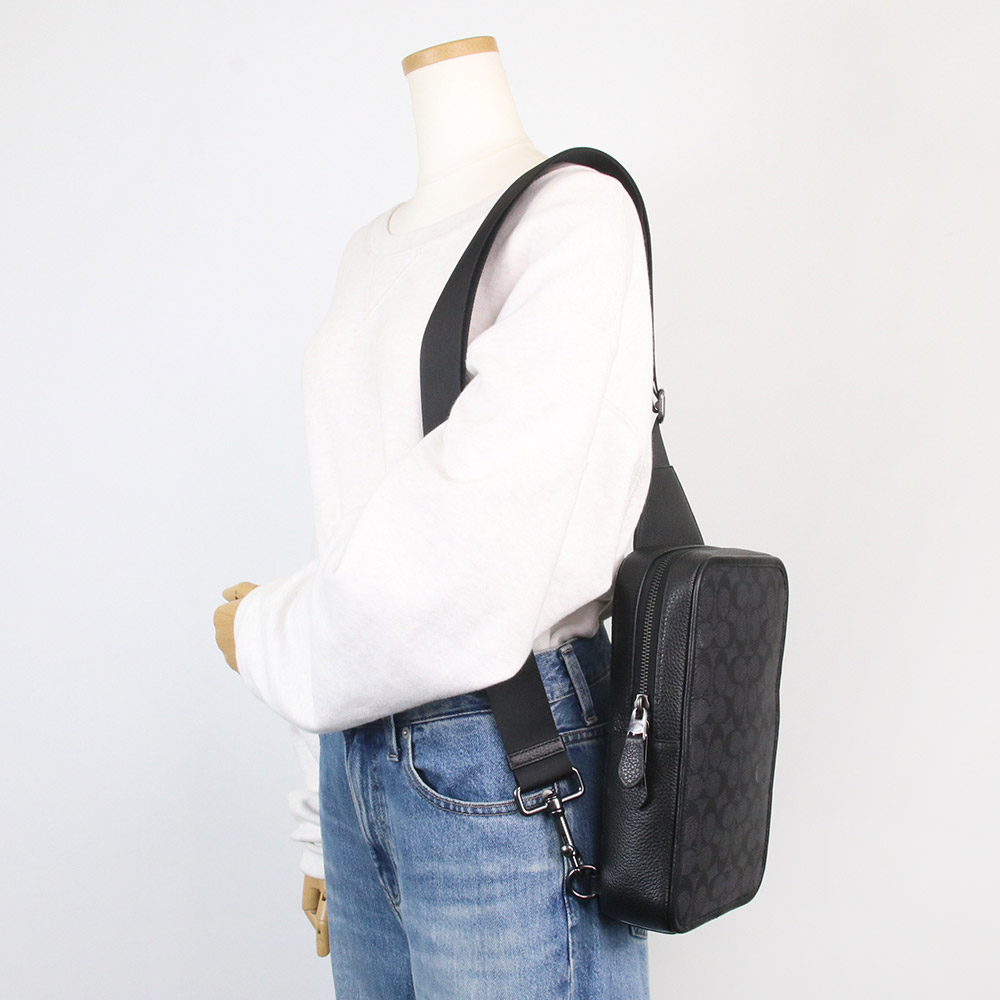 COACH（コーチ） バッグ ボディバッグ CZ397 QBMI5 シグネチャー