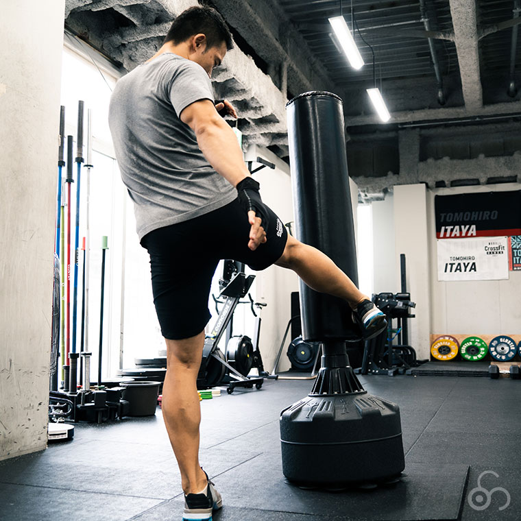 CROSS SPORTS ウォーターファイティングバッグ サンドバッグ