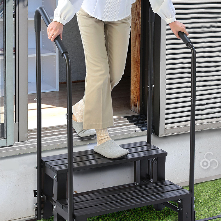 谷村実業 両手すり付きアルミステップ 踏み台 玄関 縁側 庭 テラス
