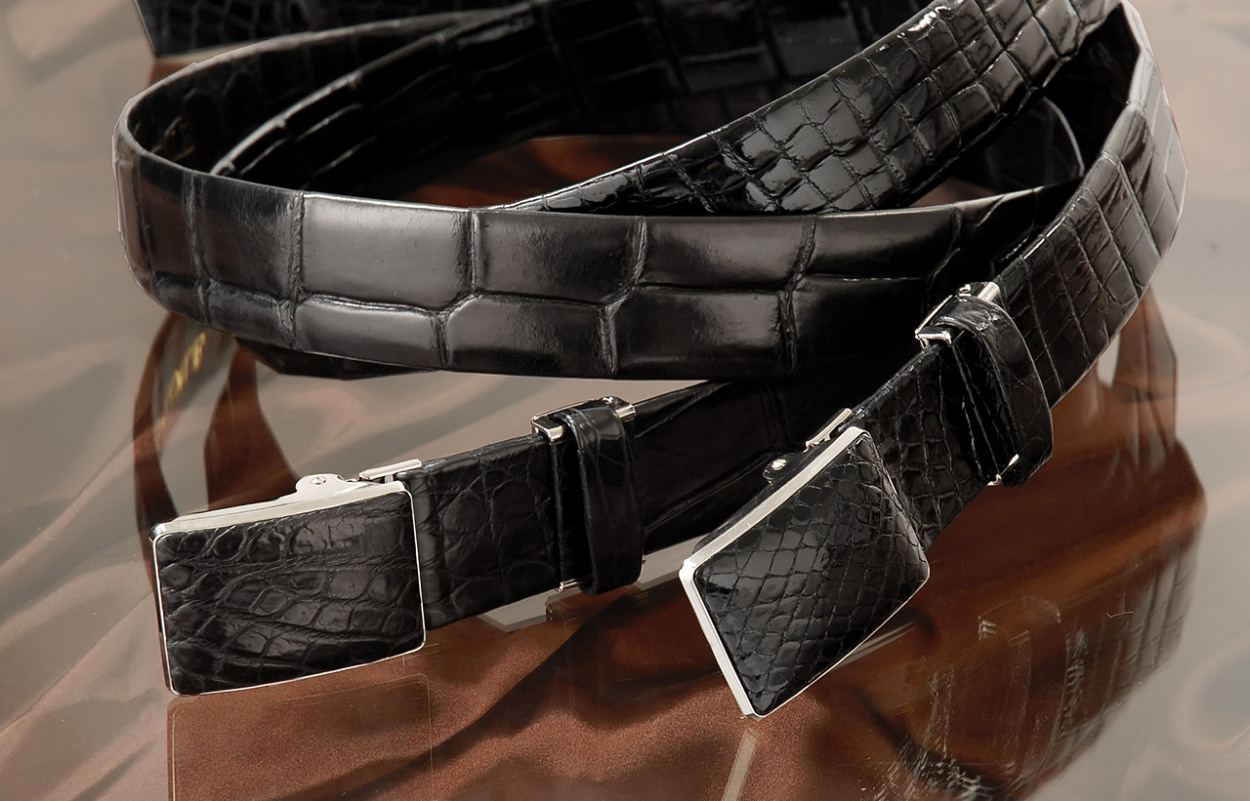 sankyo shokai（三京商会） ＜爆買＞(レザー革 皮 ベルト)クロコダイル