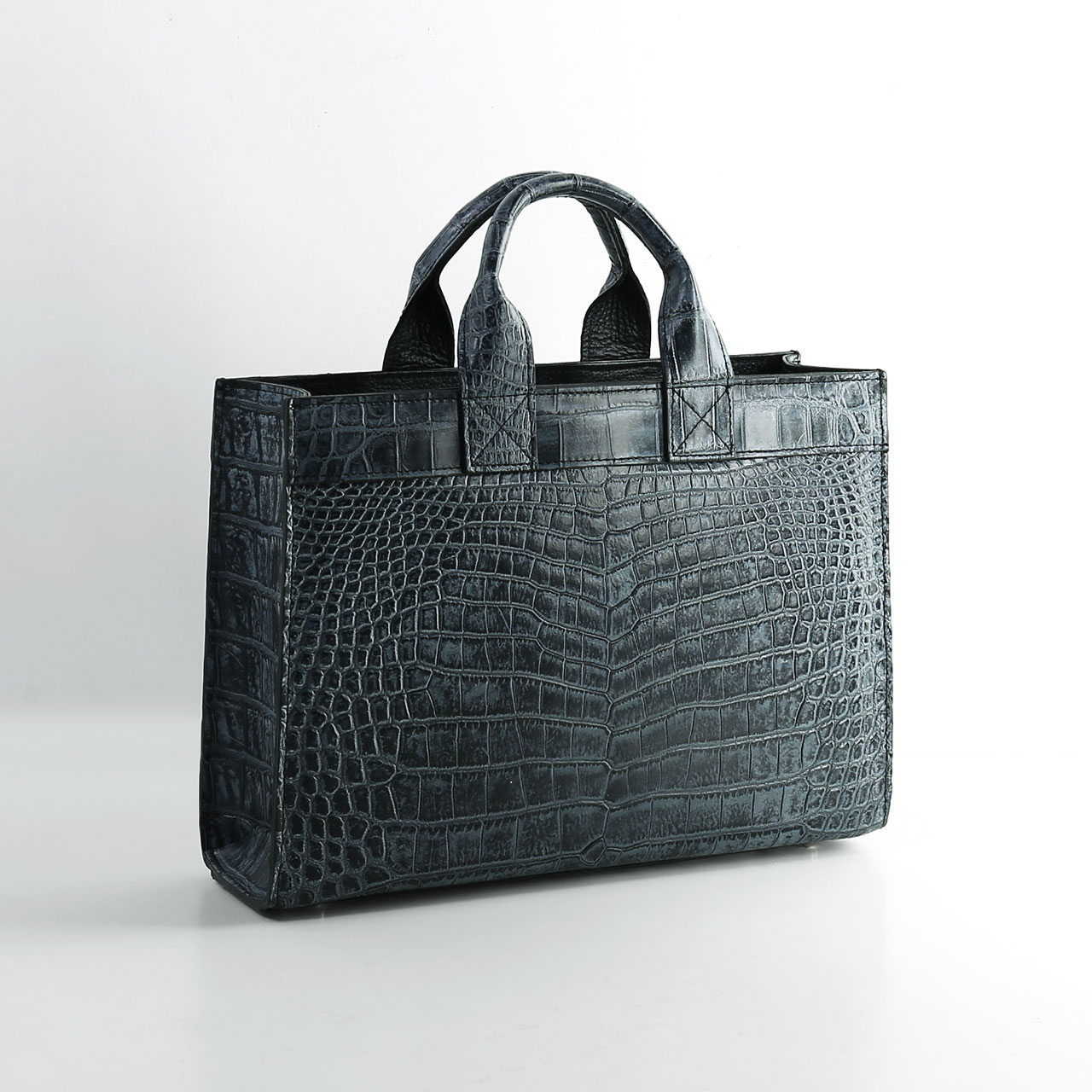 sankyo shokai（三京商会） ＜爆買＞クロコダイルバッグ crocodile