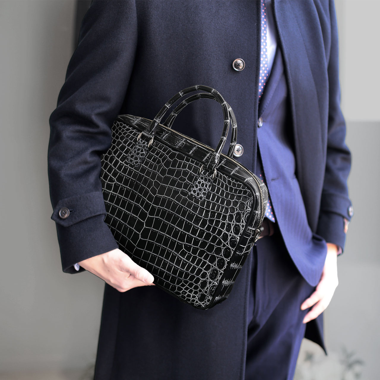 sankyo shokai（三京商会） 日本製 クロコダイル 2way ビジネスバッグ