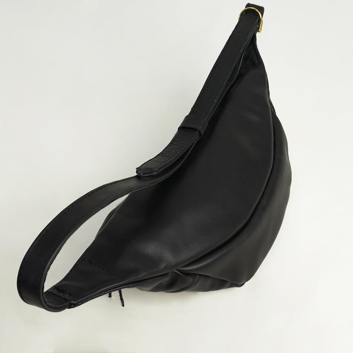 VANSON（バンソン） レザー ポーチ ラージ ファニーパック ブラック