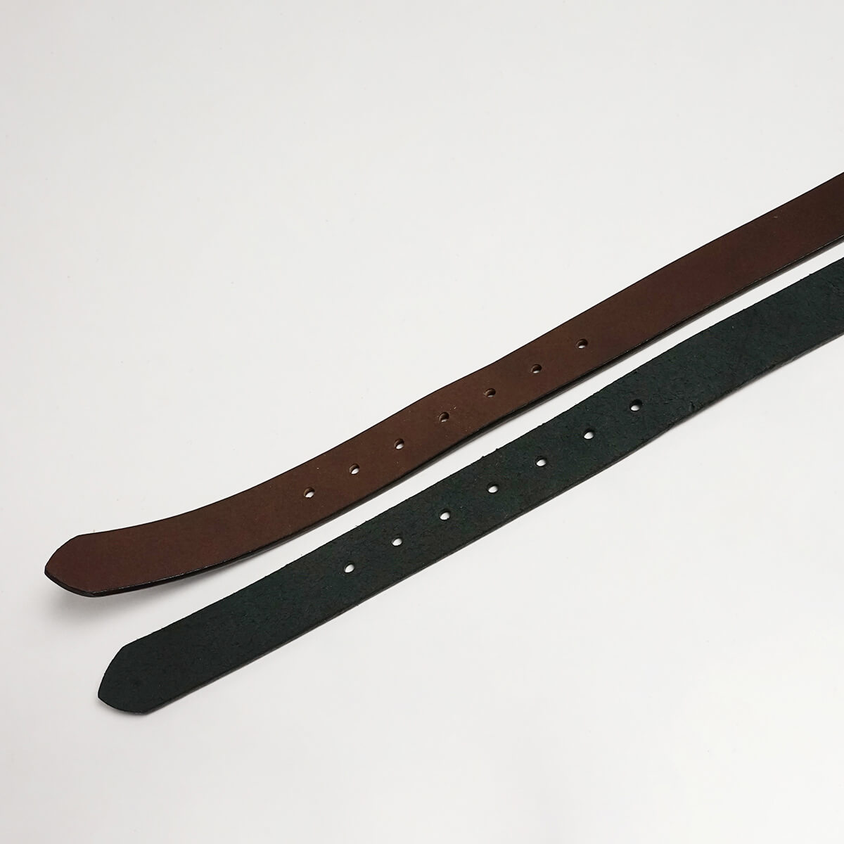 FILSON（フィルソン） FILSON 1 1/4インチ レザーベルト ｜ メンズ 本