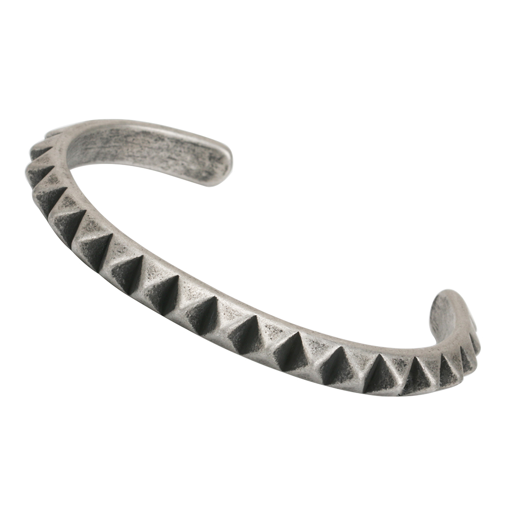 ステンレス スタッズバングル ゴールド シルバー 燻銀 金 銀 スタッズ