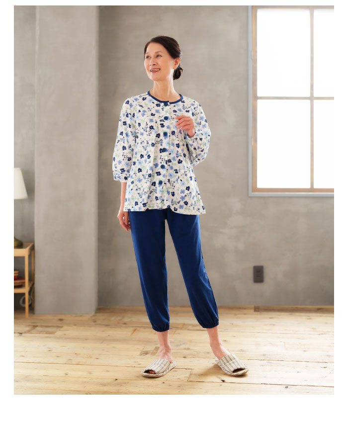 小さいサイズの花柄 前開きパジャマ 小柄 パジャマ シニア 70代 80代