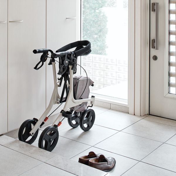 アロン化成 歩行車 ショッピングターン コンパクト 折りたたみ 高さ