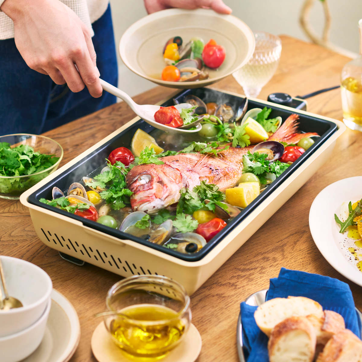 BRUNO（ブルーノ） フラットホットプレート 防水 蓋付き （ ブルーノ