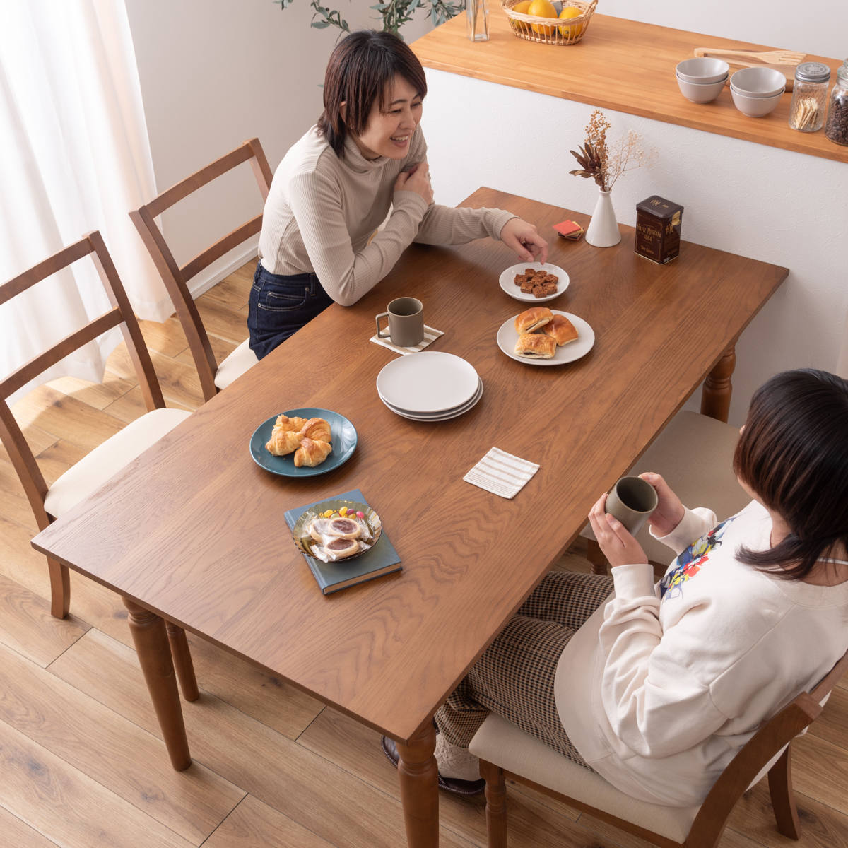 東谷 ダイニングテーブル 幅150cm クラシック風 （ 4人掛け