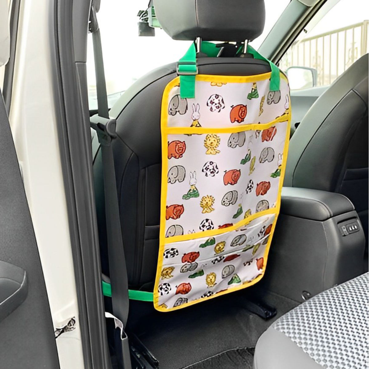 nicott（ニコット） バックシートキックガード ミッフィー 車