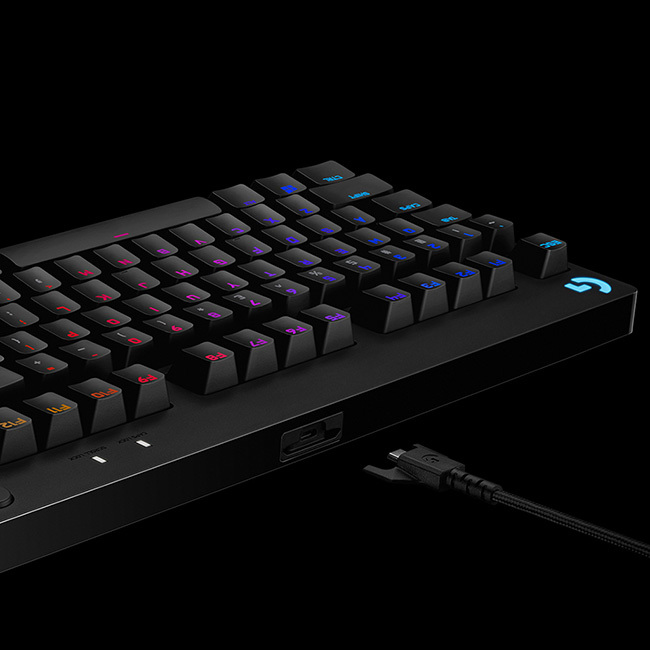 ロジクールG 3/11までの特価 ゲーミングキーボード G PRO G-PKB-002LN