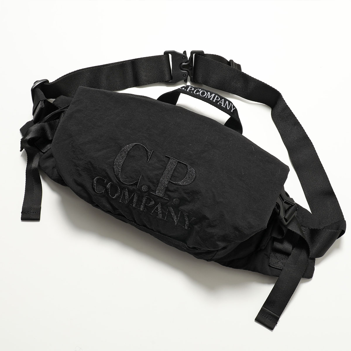 C.P. COMPANY（シーピーカンパニー） クロスボディバッグ 17CMAC081A