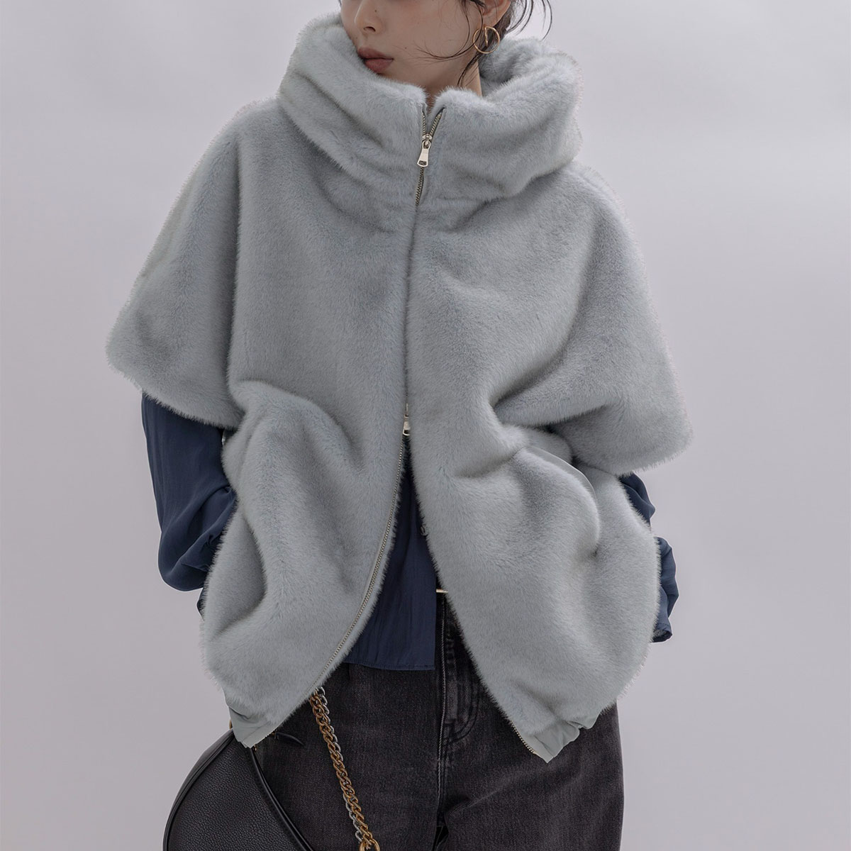 Eimee Law（エイミーロウ） ベストコート 84389L レディース フーディ