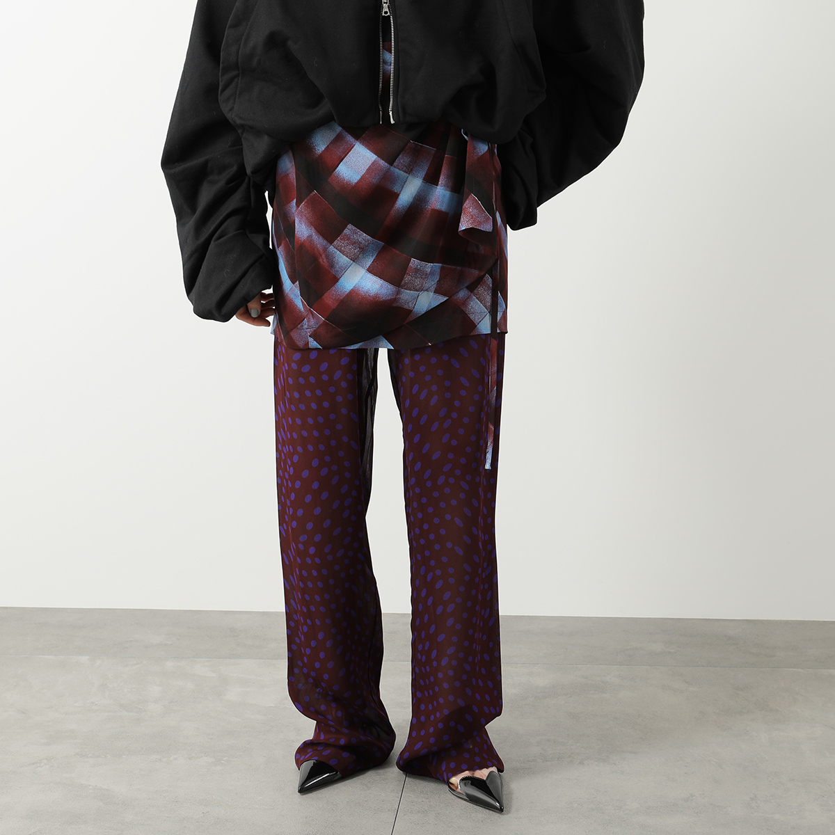 DRIES VAN NOTEN（ドリス ヴァン ノッテン） パンツ PRITTY 010953